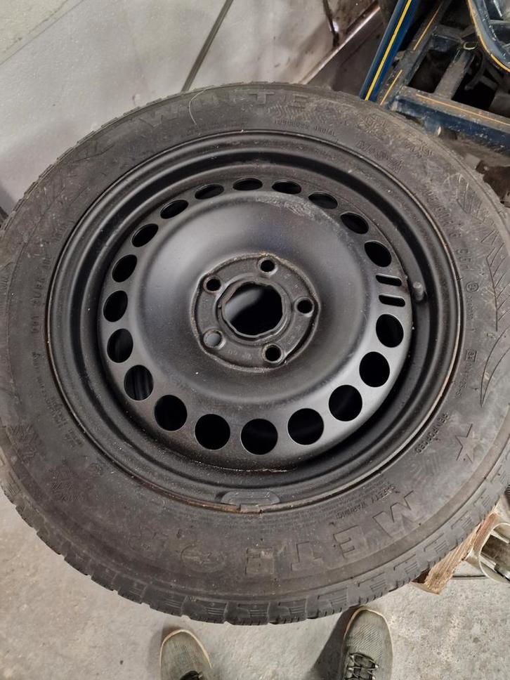 Opel Insignia Winterbanden op Stalen Velg 205/60R16, Auto diversen, Wieldoppen, Gebruikt, Ophalen