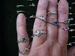 Doos met nieuwe ringen, Ophalen, Overige materialen, Nieuw, Dame