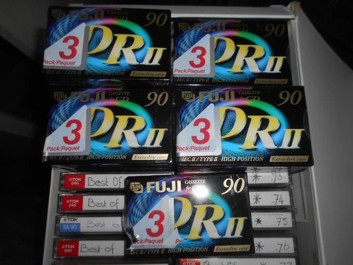 35 Nieuwe Cassette bandjes, Cd's en Dvd's, Cassettebandjes, Nieuw in verpakking, Overige genres, 2 t/m 25 bandjes, Ophalen of Verzenden