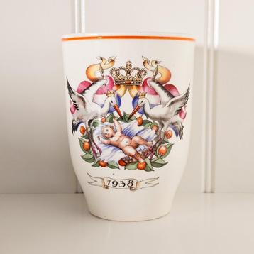 Geboortebeker Beatrix 1938 beschikbaar voor biedingen