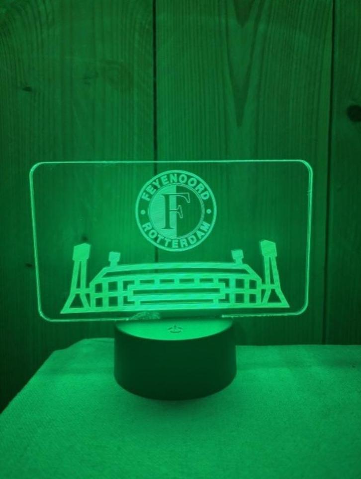 Lamp feyenoord de kuip, Verzamelen, Sportartikelen en Voetbal, Zo goed als nieuw, Overige typen, Feyenoord, Ophalen of Verzenden