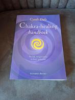 Chakra healing Handboek Cyndi Dale, Boeken, Ophalen of Verzenden, Zo goed als nieuw, Achtergrond en Informatie