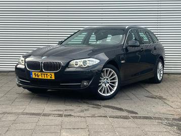BMW 5-Serie 520I 135KW Touring Aut8 2012 Grijs beschikbaar voor biedingen