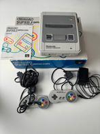 Nintendo Super Famicom - In doos, Ophalen of Verzenden, Gebruikt, Met 2 controllers