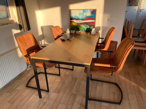 Eetkamer set van tafel met 4 stoelen, Huis en Inrichting, Complete eetkamers, Zo goed als nieuw, Ophalen
