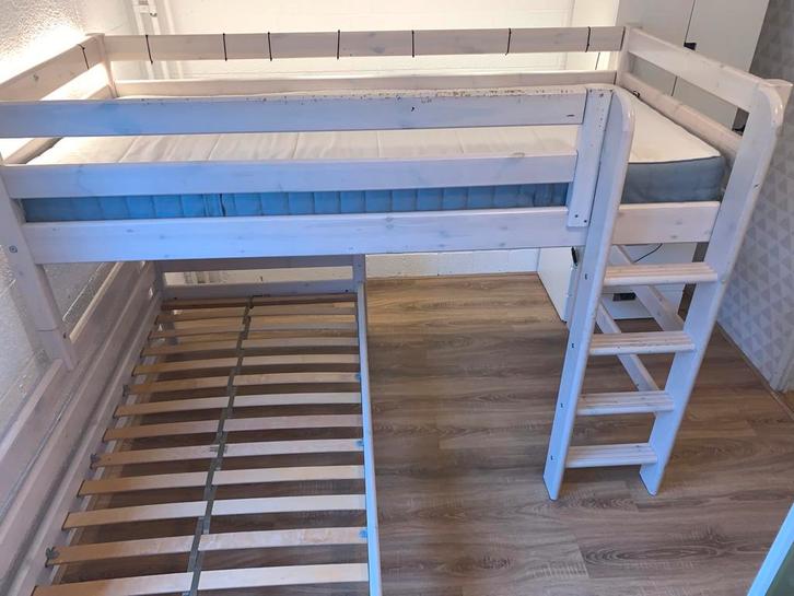 !€50!Witte flexa Halfhoogslaper voor 2 personen, Huis en Inrichting, Slaapkamer | Stapelbedden en Hoogslapers, Gebruikt, Halfhoogslaper