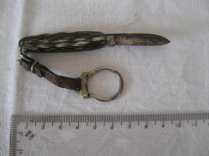 Oud klein zakmesje, Antiek en Kunst, Curiosa en Brocante, Ophalen of Verzenden