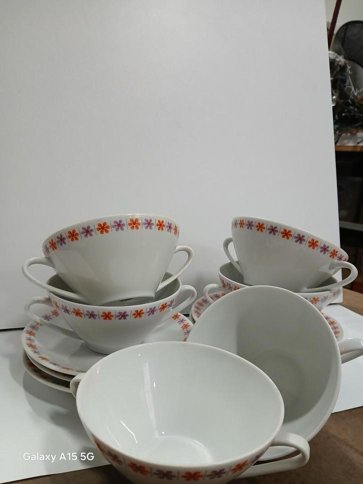 Vintage Modentiek Bavaria kopjes en schotels,WD-026, Antiek en Kunst, Antiek | Servies compleet, Ophalen of Verzenden