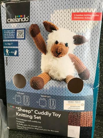 Breipakket Sheep, cuddly toy om af te maken beschikbaar voor biedingen