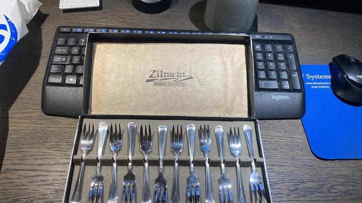 12 Antieke Gero Zilmeta Gebaksvorkjes - Nieuw!, Antiek en Kunst, Antiek | Bestek, Ophalen of Verzenden