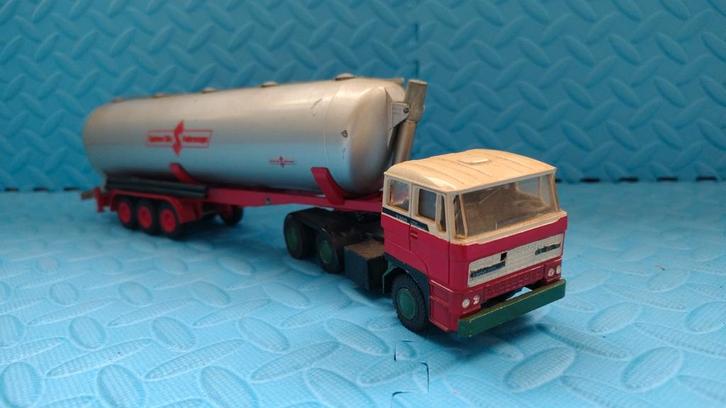 DAF 3300 Bulktrailer Spitzer Silo, Hobby en Vrije tijd, Modelauto's | 1:50, Gebruikt, Bus of Vrachtwagen, Lion Toys, Ophalen of Verzenden