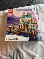 Lego Disney Frozen 41167 - Arendelle Kasteeldorp, Ophalen of Verzenden, Zo goed als nieuw, Complete set, Lego