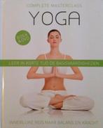 Complete Masterclass YOGA, Boeken, Ophalen of Verzenden, Zo goed als nieuw