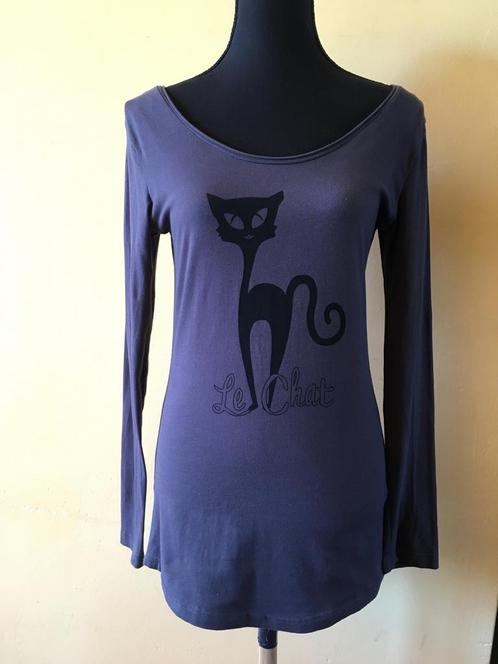 Grijs lang truitje met strik achterkant, mt M, 68 cm lang, Kleding | Dames, Tops, Zo goed als nieuw, Grijs, Ophalen of Verzenden