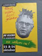 De Klerk in Nederland Apartheid Zuid Afrika affiche, Verzamelen, Posters, Gebruikt, A1 t/m A3, Rechthoekig Staand, Verzenden