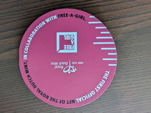 Free a Girl penning in coincard + NFT, Postzegels en Munten, Munten | Nederland, Ophalen of Verzenden