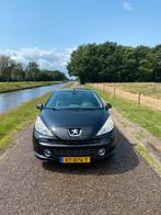 Peugeot 207 1.6 16V CC cabrio 88KW 2008 Zwart, Voorwielaandrijving, 65 €/maand, 15 km/l, 4 cilinders
