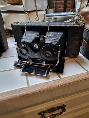 Ihagee Stereo balgcamera  beschikbaar voor biedingen