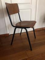 Vintage stoel uit de jaren 60, Huis en Inrichting, Gebruikt, Bruin, Ophalen of Verzenden, Eén