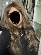Nieuwe bruin blonde pruik met slag krul, Ophalen of Verzenden, Nieuw, Pruik of Haarverlenging