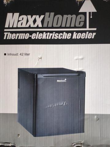 Mini Koelkast - Compact en Handig! Nog nieuw in doos beschikbaar voor biedingen