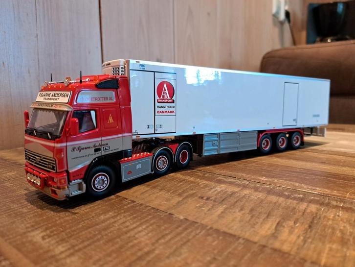Tekno Volvo FH16 Globetrotter XL van P Bjarne Andersen, Hobby en Vrije tijd, Modelauto's | 1:50, Nieuw, Bus of Vrachtwagen, Tekno