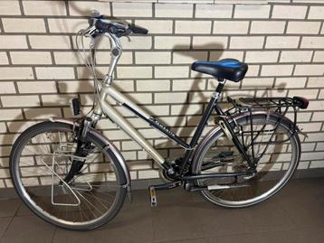 Gazelle Medeo trekking beschikbaar voor biedingen