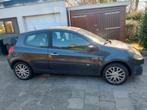 Renault Clio 1.4 16V 72KW 3-DRS E4 2006 Grijs, Auto's, Renault, Voorwielaandrijving, 4 cilinders, Blauw, 1200 kg