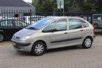 Citroen Xsara Picasso 1.8i-16V Différence 2, 4 cilinders, 1749 cc, 116 pk, Beige