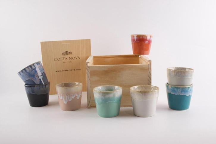 Costa Nova Grespresso - 8 lungo kopjes 210ml in houten box, Huis en Inrichting, Keuken | Servies, Nieuw, Kop(pen) en/of Schotel(s)