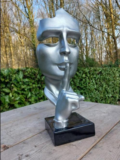 (Tuin)Beeld Silence Zilver, tuin, gazon, zwembad,vijver 42cm, Tuin en Terras, Tuinbeelden, Nieuw, Mensenbeeld, Kunststof, Ophalen