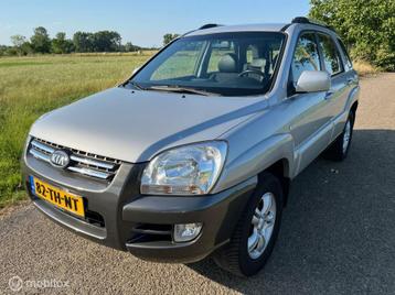 Kia Sportage 2.0 CVVT Executive Climate/Cruise/Trekhaak beschikbaar voor biedingen
