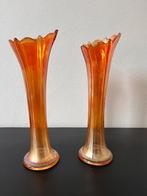 Vintage oranje Carnival glass vazen, Oranje, Ophalen of Verzenden, Minder dan 50 cm, Glas