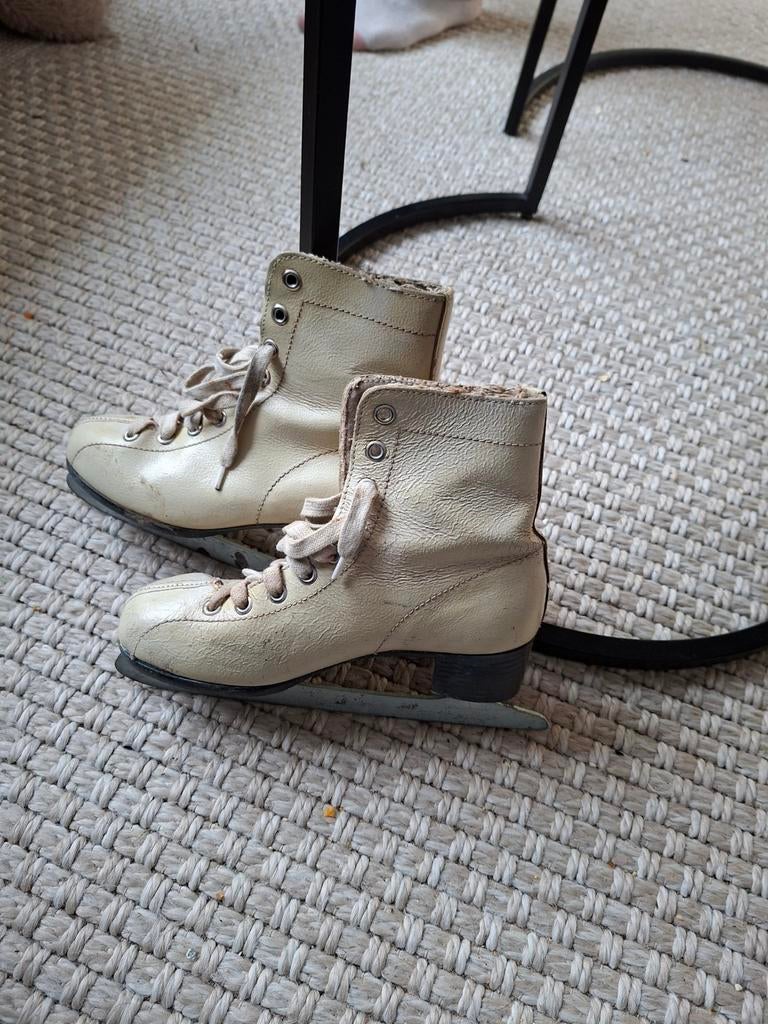 Vintage Kunstschaatsen Maat 22, Ophalen