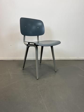 1 Hay Revolt stoel Plum Blauw  Friso Kramer beschikbaar voor biedingen
