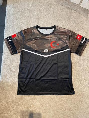 Turkije camouflage shirt - Maten L & XL beschikbaar voor biedingen