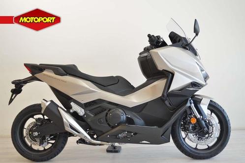 Honda NSS 750 FORZA (bj 2025), Motoren, Motoren | Honda, Bedrijf, Scooter