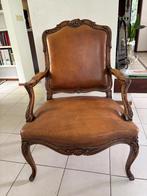 Prachtige Louis XV armstoel, mahonie, bruin leer, Ophalen, Gebruikt, 75 tot 100 cm, Leer
