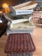 Set van 7 dienbladen/manden, Ophalen, Gebruikt, Rechthoekig, Overige materialen