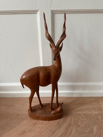 Houten Beeld XL Antilope met Jong beschikbaar voor biedingen