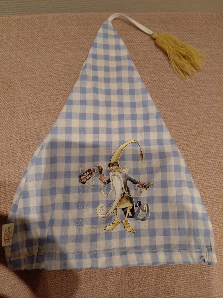 De muts van bosrijk, EFTELING., Verzamelen, Efteling, Ophalen, Nieuw, Kleding