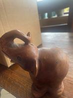 Olifant. Houtsnijwerk, Ophalen of Verzenden