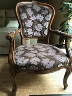klassieke fauteuil, Huis en Inrichting, Fauteuils, Ophalen, Hout, Zo goed als nieuw, 50 tot 75 cm