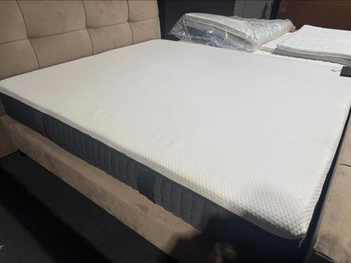 180x200cm matras, Emma hybride 2.0 laatste stuks op is op, Huis en Inrichting, Slaapkamer | Matrassen en Bedbodems, Zo goed als nieuw