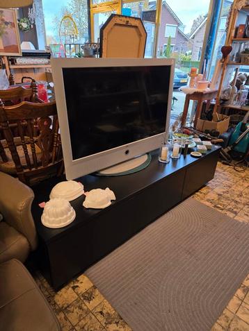 TV Kast - Doe een goed bod! Zwart beschikbaar voor biedingen