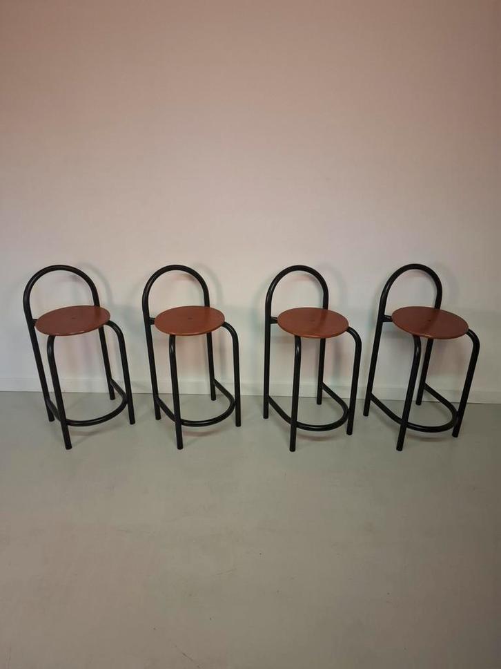 Postmoderne Barkrukken Set - Jaren 80 Design, Huis en Inrichting, Barkrukken, 60 tot 90 cm, Hout, Metaal, 2 krukken, Ophalen of Verzenden