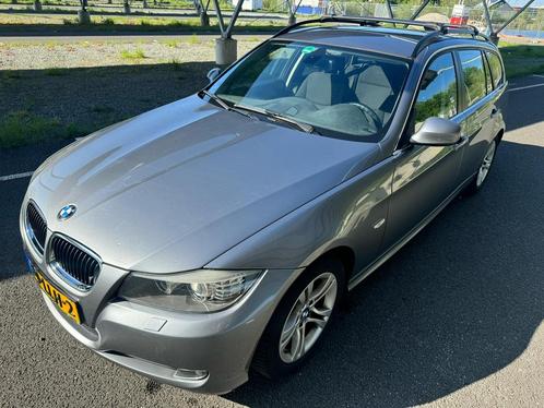 BMW 3-Serie 318i 2010 Automaat Facelift Business Line Scherm, Auto's, BMW, Bedrijf, 3-Serie, ABS, Airbags, Airconditioning, Bluetooth