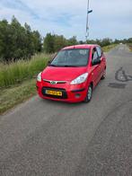 Hyundai i10 1.1 I 5DR 2008 Rood Nieuwe Apk, Auto's, Hyundai, Voorwielaandrijving, 4 cilinders, 400 kg, Origineel Nederlands