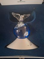 Swarovski cyrstal planet vision 2000. In omdoos, doos en cer, Verzamelen, Swarovski, Ophalen of Verzenden, Zo goed als nieuw, Figuurtje
