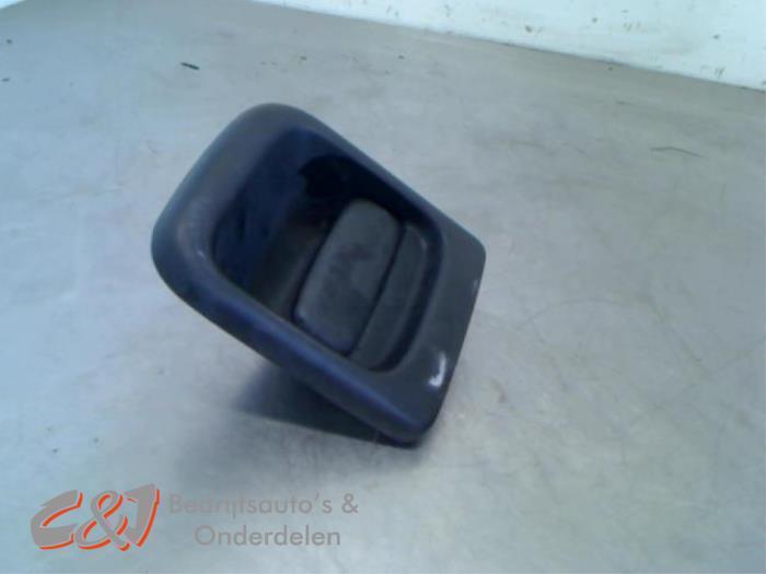 Handgreep van een Renault Mascott, Auto-onderdelen, Interieur en Bekleding, Renault, Gebruikt, 3 maanden garantie, Ophalen of Verzenden